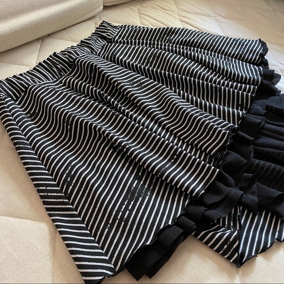 h.Naoto Honey asymmetrical flowy striped skirt - Picture 3 of 5